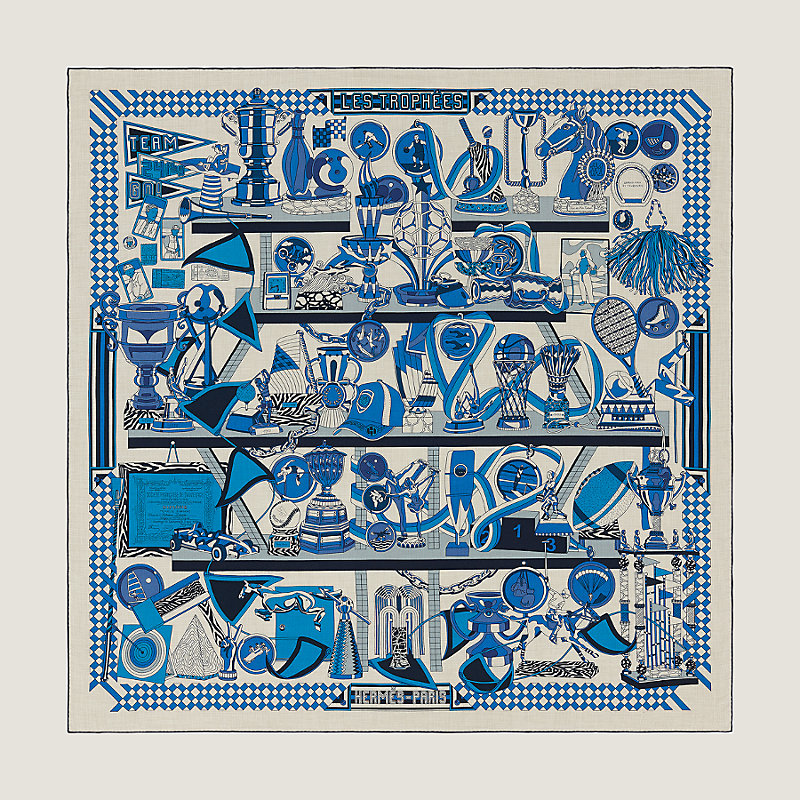 Les Trophees shawl 140 | Hermès Saudi Arabia